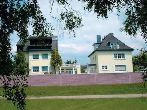 Hotel Peter Schaefer غينشيم غوستافبرغ المظهر الخارجي الصورة